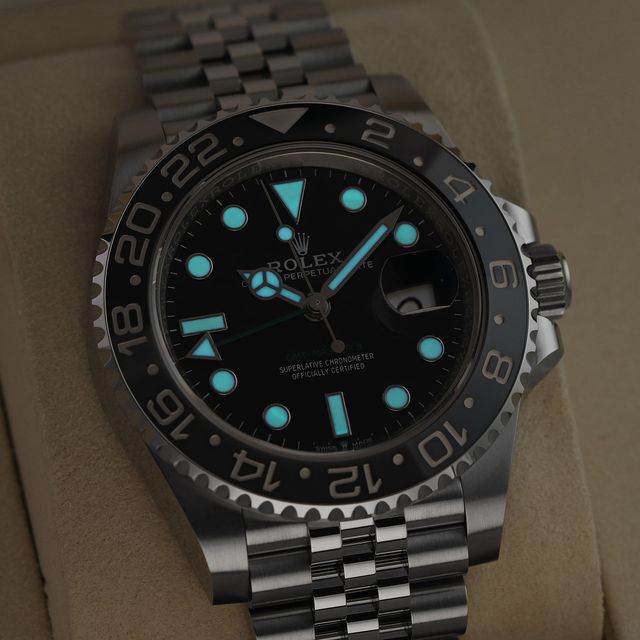 Rolex GMT Master II 126710 GRNR Image 6